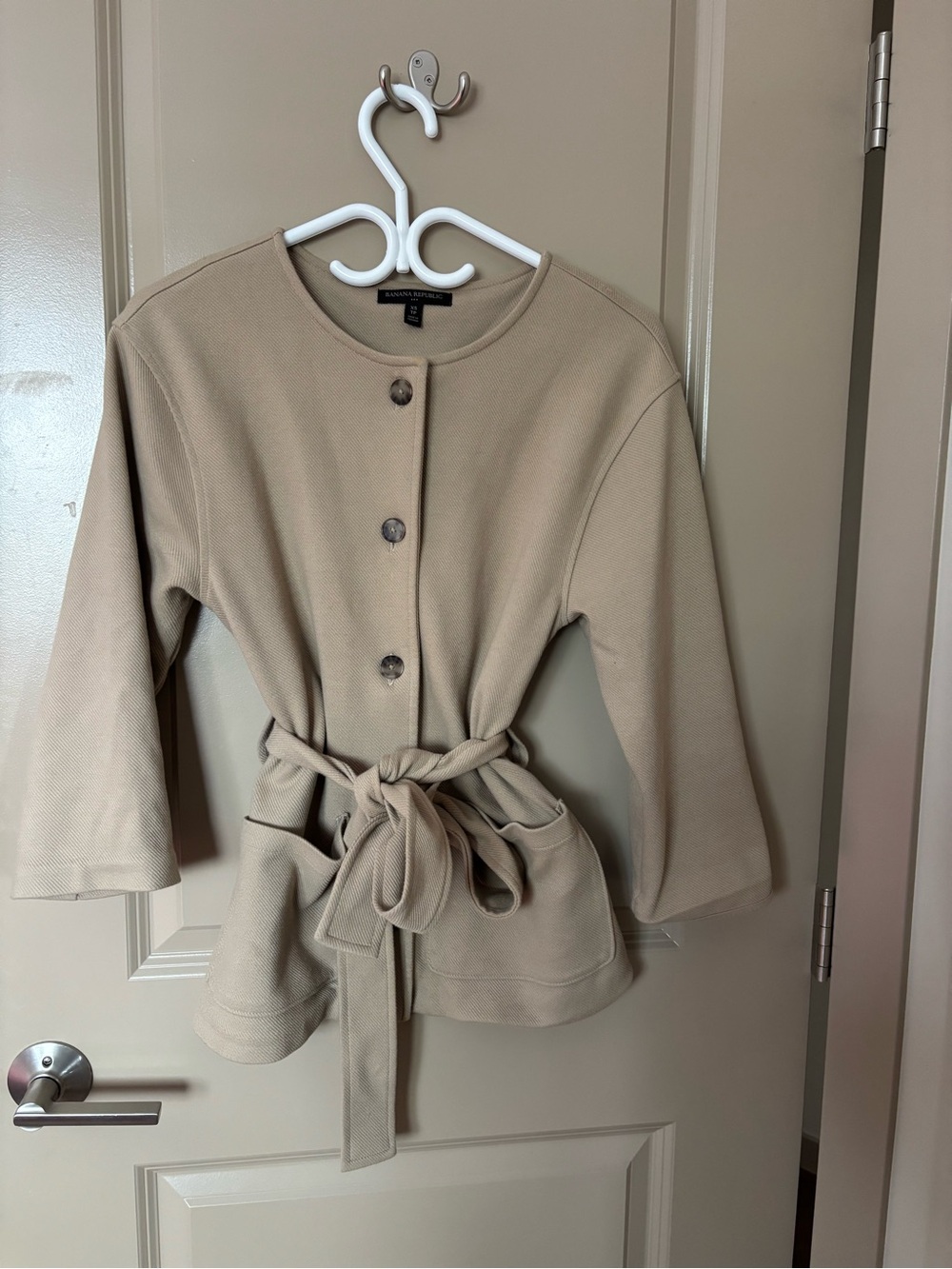 Banana Republic- Tan Belted collarless Jacket with Front Buttons